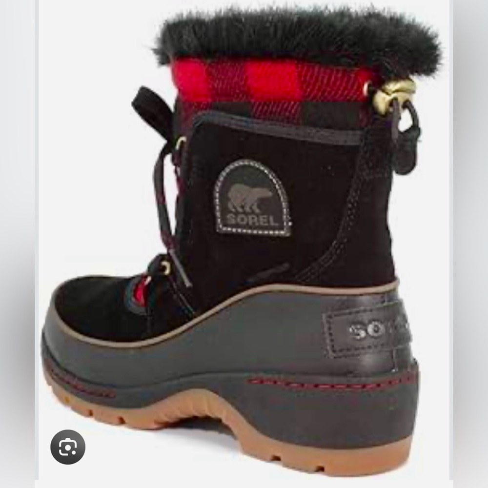Sorel Tivollo III winter boots NWOT